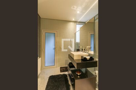 Casa à venda com 601m², 3 quartos e 4 vagasBanheiro da Suíte 3