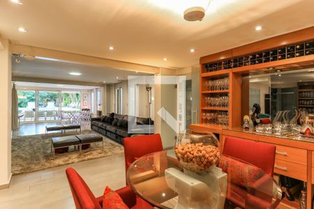 Casa à venda com 601m², 3 quartos e 4 vagasAdega