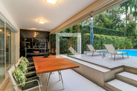 Casa à venda com 601m², 3 quartos e 4 vagasChurrasqueira