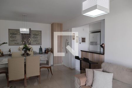 Apartamento à venda com 74m², 2 quartos e 2 vagasSala