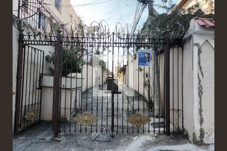 Casa de condomínio à venda com 85m², 2 quartos e 1 vaga Casa de condomínio à venda com 85m², 2 quartos e 1 vagaFachada