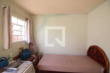 Casa à venda com 81m², 2 quartos e 1 vagaQuarto de Serviço