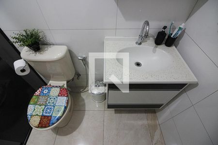 Casa à venda com 81m², 2 quartos e 1 vagaBanheiro Social 2