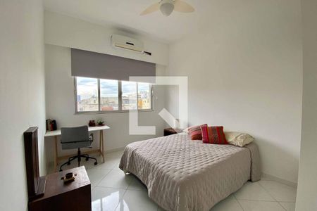 Quarto 1 de apartamento à venda com 2 quartos, 60m² em Flamengo, Rio de Janeiro