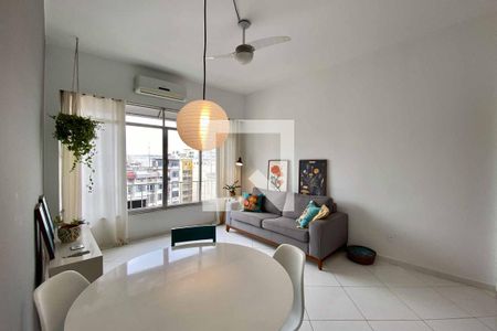 Sala de apartamento à venda com 2 quartos, 60m² em Flamengo, Rio de Janeiro