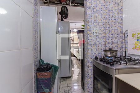 Cozinha de kitnet/studio à venda com 1 quarto, 34m² em Liberdade, São Paulo