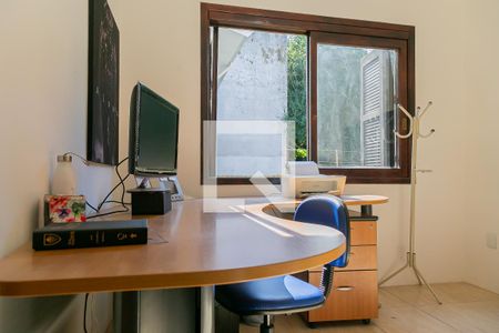 Casa à venda com 205m², 4 quartos e 2 vagas Casa à venda com 205m², 4 quartos e 2 vagasQuarto 1