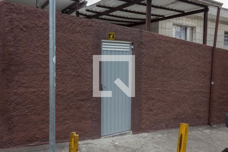 Casa para alugar com 52m², 2 quartos e sem vagaFachada