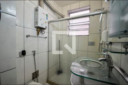 Banheiro de apartamento para alugar com 1 quarto, 46m² em Tijuca, Rio de Janeiro