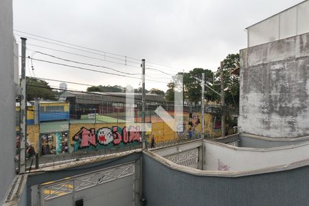 Casa à venda com 111m², 3 quartos e 2 vagas Casa à venda com 111m², 3 quartos e 2 vagasvista