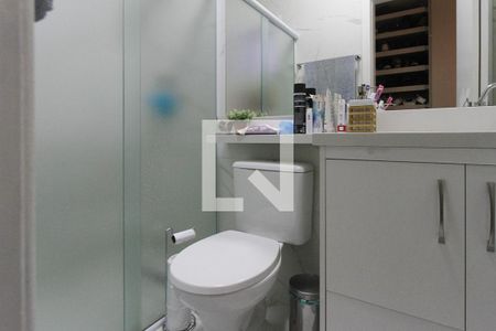 Casa à venda com 111m², 3 quartos e 2 vagas Casa à venda com 111m², 3 quartos e 2 vagasBanheiro