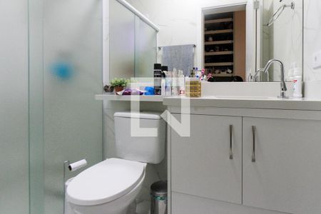 Casa à venda com 111m², 3 quartos e 2 vagas Casa à venda com 111m², 3 quartos e 2 vagasBanheiro