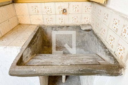 Casa para alugar com 75m², 2 quartos e sem vagaÁrea de Serviço