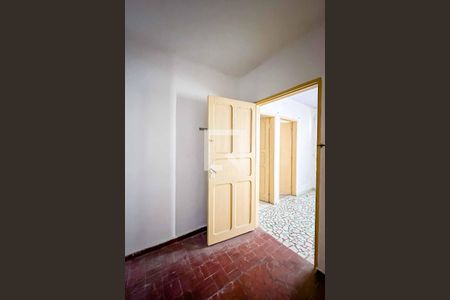 Casa para alugar com 75m², 2 quartos e sem vagaBanheiro