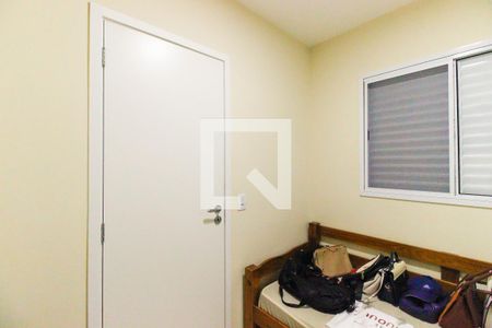 Casa à venda com 100m², 3 quartos e 2 vagasQuarto 2