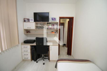 Quarto 1 de apartamento para alugar com 2 quartos, 54m² em Cordovil, Rio de Janeiro