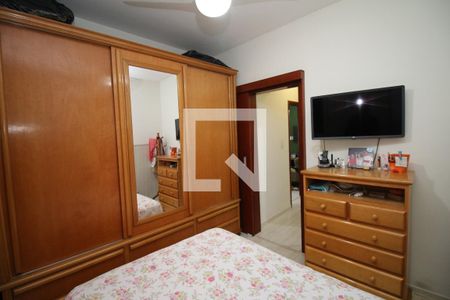 Quarto 2 de apartamento para alugar com 2 quartos, 54m² em Cordovil, Rio de Janeiro