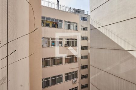 Apartamento à venda com 174m², 3 quartos e 1 vaga Apartamento à venda com 174m², 3 quartos e 1 vagaÁrea de Serviço Vista