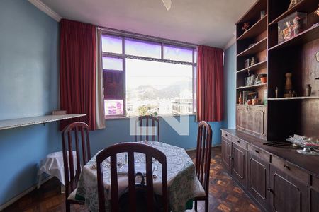 Apartamento à venda com 174m², 3 quartos e 1 vaga Apartamento à venda com 174m², 3 quartos e 1 vagaQuarto 2