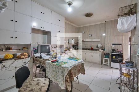 Apartamento à venda com 174m², 3 quartos e 1 vaga Apartamento à venda com 174m², 3 quartos e 1 vagaCozinha
