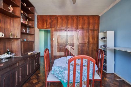 Apartamento à venda com 174m², 3 quartos e 1 vaga Apartamento à venda com 174m², 3 quartos e 1 vagaQuarto 2