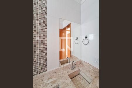 Banheiro de apartamento para alugar com 2 quartos, 50m² em Jardim São Paulo, São Paulo