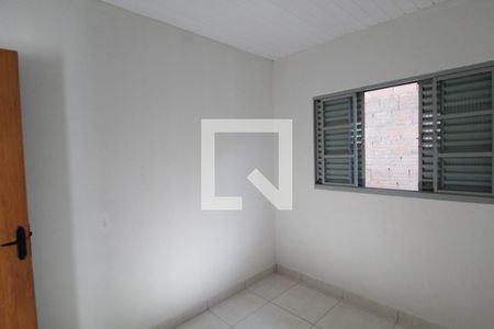 Quarto 1 de casa para alugar com 2 quartos, 80m² em Panorama, Uberlândia
