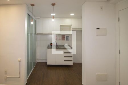 Sala e cozinha de apartamento à venda com 2 quartos, 45m² em Jardim Brasil (zona Norte), São Paulo