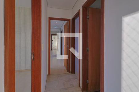 Corredor de apartamento à venda com 3 quartos, 90m² em Vila Paris, Belo Horizonte