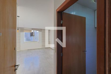 Entrada de apartamento à venda com 3 quartos, 90m² em Vila Paris, Belo Horizonte