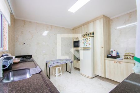 Casa à venda com 170m², 3 quartos e 2 vagasCozinha