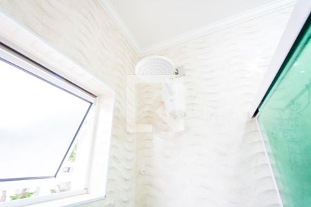 Casa à venda com 170m², 3 quartos e 2 vagasBanheiro social