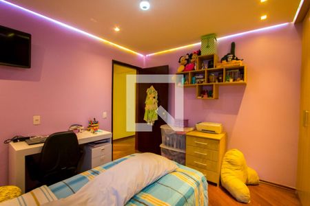 Casa à venda com 170m², 3 quartos e 2 vagasQuarto 2