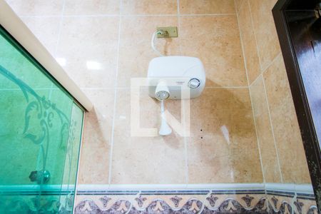 Casa à venda com 170m², 3 quartos e 2 vagasBanheiro do quarto 1