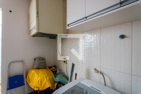 Casa à venda com 170m², 3 quartos e 2 vagasÁrea de serviço