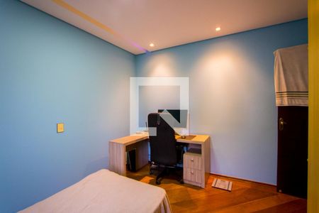 Casa à venda com 170m², 3 quartos e 2 vagasQuarto 3