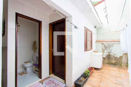 Casa à venda com 170m², 3 quartos e 2 vagasQuintal