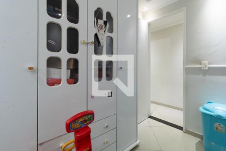 Quarto 2 de apartamento à venda com 2 quartos, 46m² em Jardim Angela (zona Leste), São Paulo