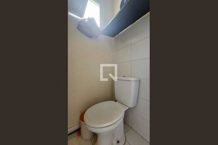 Banheiro da Suite de casa de condomínio à venda com 3 quartos, 98m² em Usina Piratininga, São Paulo