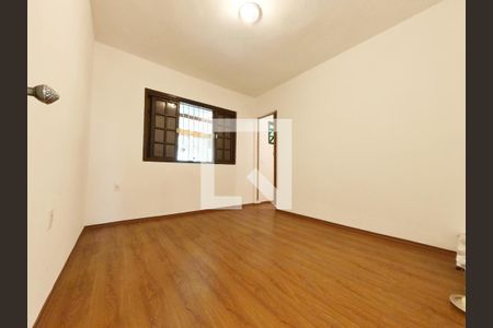 Quarto 2 de casa para alugar com 2 quartos, 110m² em Vila América, São Paulo