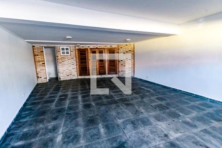 Casa à venda com 178m², 3 quartos e 3 vagasGaragem