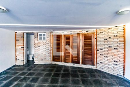 Casa à venda com 178m², 3 quartos e 3 vagasGaragem - detalhes