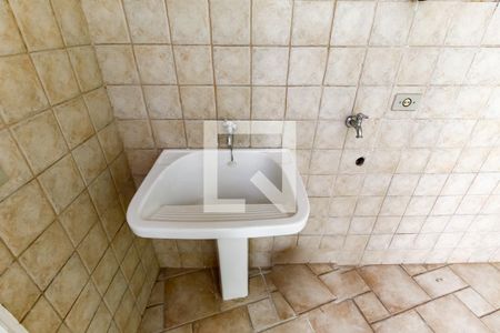 Casa à venda com 178m², 3 quartos e 3 vagasDetalhe da area de serviço