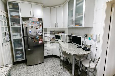 Apartamento à venda com 163m², 3 quartos e 3 vagasCozinha - Armários