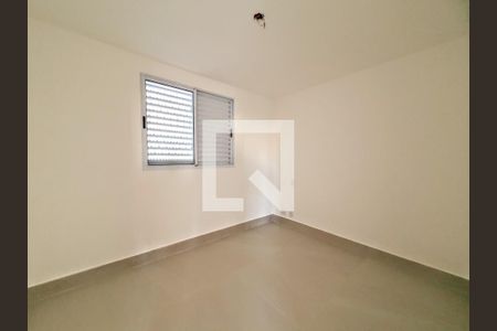 Apartamento à venda com 65m², 2 quartos e 1 vagaQuarto 