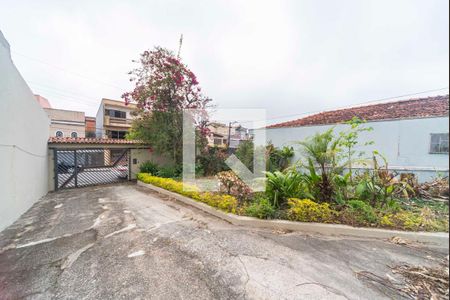 Casa para alugar com 160m², 2 quartos e 6 vagas Casa para alugar com 160m², 2 quartos e 6 vagasQuintal e Garagem
