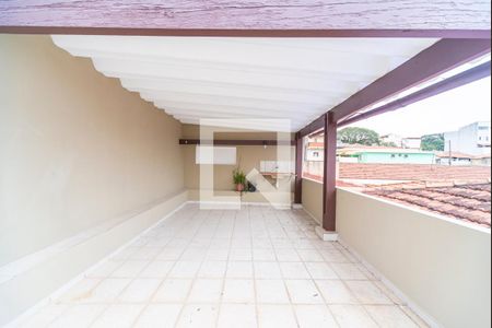Casa para alugar com 160m², 2 quartos e 6 vagas Casa para alugar com 160m², 2 quartos e 6 vagasTerraço