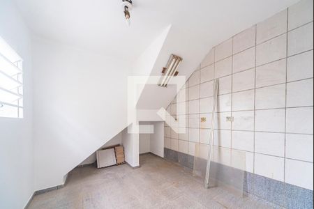 Casa para alugar com 160m², 2 quartos e 6 vagas Casa para alugar com 160m², 2 quartos e 6 vagasQuarto de Serviço