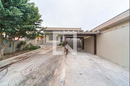 Casa para alugar com 160m², 2 quartos e 6 vagas Casa para alugar com 160m², 2 quartos e 6 vagasQuintal e Garagem