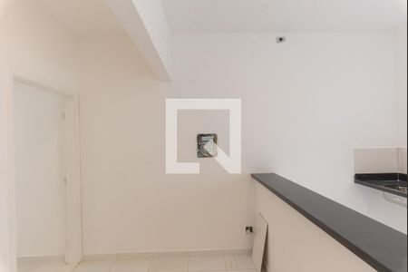 Sala de casa para alugar com 1 quarto, 28m² em Vila Lídia, Campinas